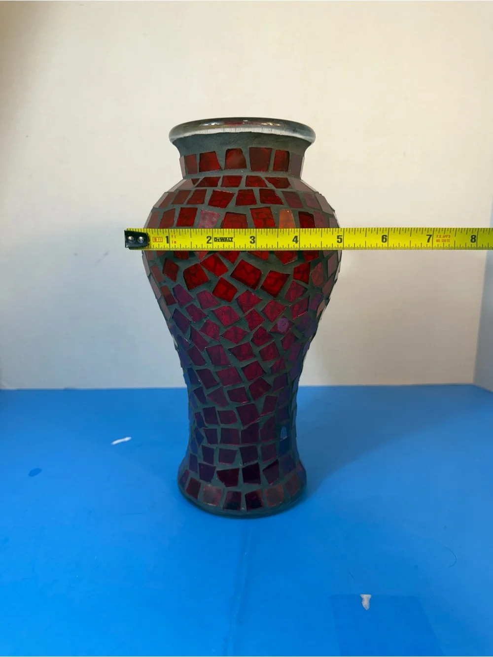 BEAUTIFUL RED STAINED GLASS VASE-11